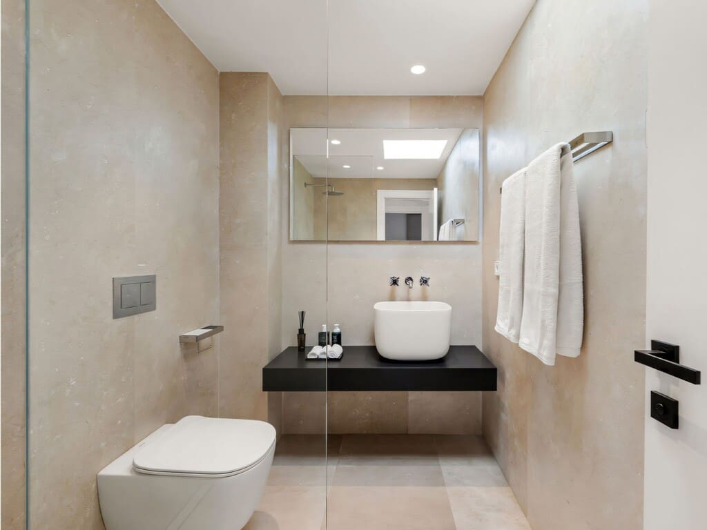 4 quarto Moradia para venda em Nueva Andalucia com piscina garagem - 4 995 000 € (Ref: 9954802)