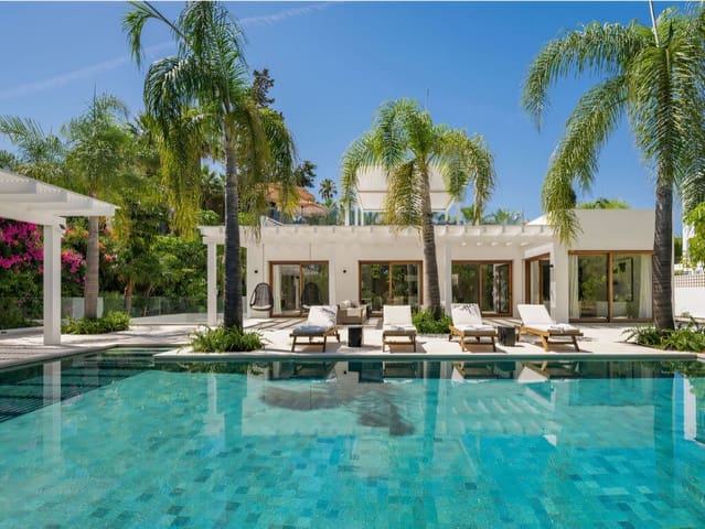 4 quarto Moradia para venda em Nueva Andalucia, Marbella com piscina garagem - 4 995 000 € (Ref: 9954802)