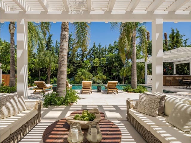 4 quarto Moradia para venda em Nueva Andalucia, Marbella com piscina garagem - 4 995 000 € (Ref: 9954802)