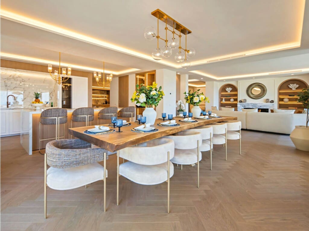 5 soverom Penthouse til salgs i Nueva Andalucia med svømmebasseng garasje - € 6 900 000 (Ref: 9954803)