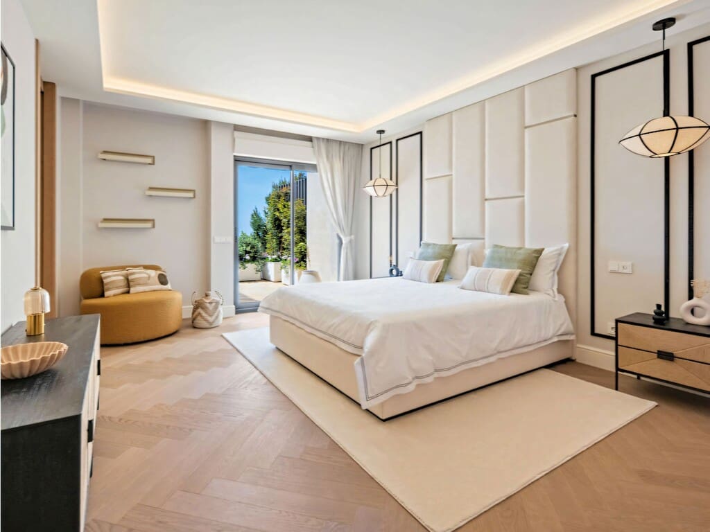 5 soverom Penthouse til salgs i Nueva Andalucia med svømmebasseng garasje - € 6 900 000 (Ref: 9954803)
