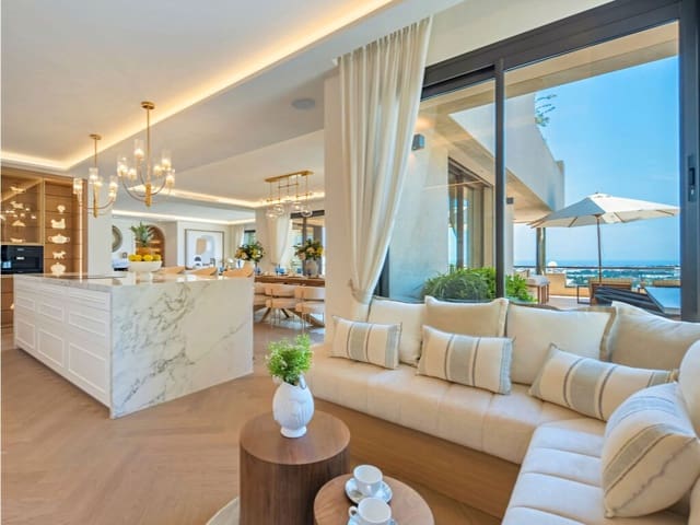 5 soverom Penthouse til salgs i Nueva Andalucia, Marbella med svømmebasseng garasje - € 6 900 000 (Ref: 9954803)