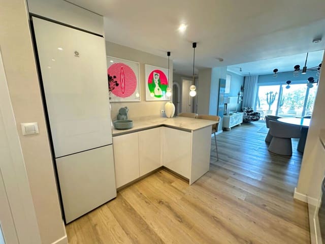 3 sypialnia Apartament na sprzedaż w Nueva Andalucia, Marbella z basenem garażem - 515 000 € (Ref: 9959315)