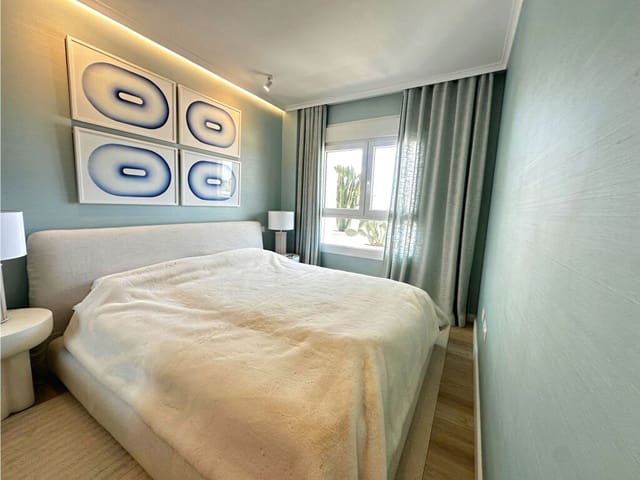 3 sypialnia Apartament na sprzedaż w Nueva Andalucia, Marbella z basenem garażem - 515 000 € (Ref: 9959315)