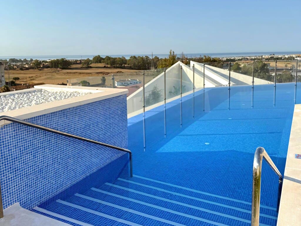 3 camera da letto Appartamento in vendita in Nueva Andalucia con piscina garage - 515.000 € (Rif: 9959315)