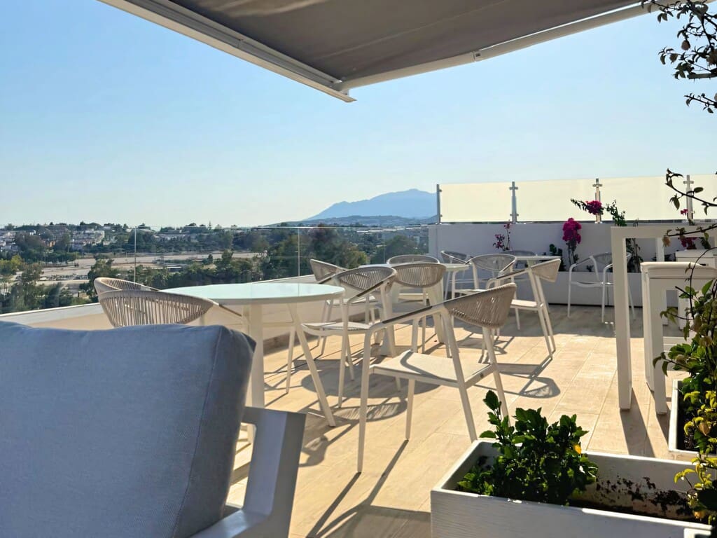 3 camera da letto Appartamento in vendita in Nueva Andalucia con piscina garage - 515.000 € (Rif: 9959315)