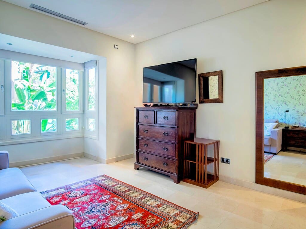 2 chambre Appartement à vendre à Golden Mile avec piscine garage - 1 350 000 € (Ref: 9959317)