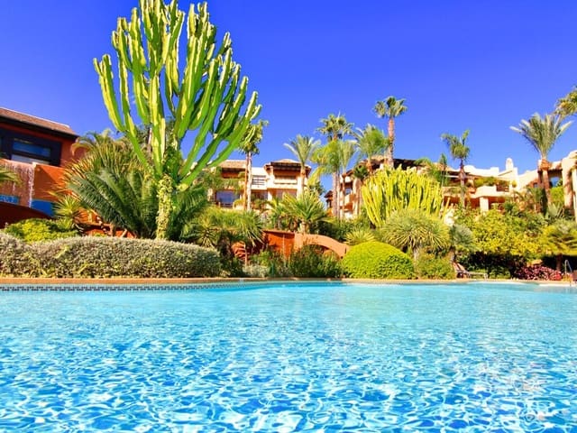 2 soveværelse Lejlighed til salg i Golden Mile, Marbella med swimmingpool garage - € 1.350.000 (Ref: 9959317)