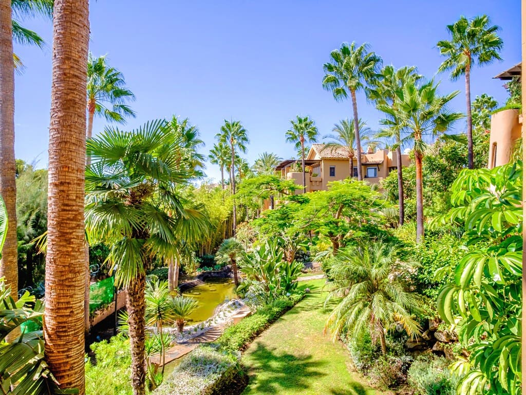 2 chambre Appartement à vendre à Golden Mile avec piscine garage - 1 350 000 € (Ref: 9959317)