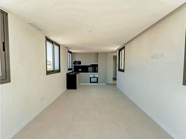 2 slaapkamer Penthouse te koop in Estepona met zwembad garage - € 495.000 (Ref: 9962222)
