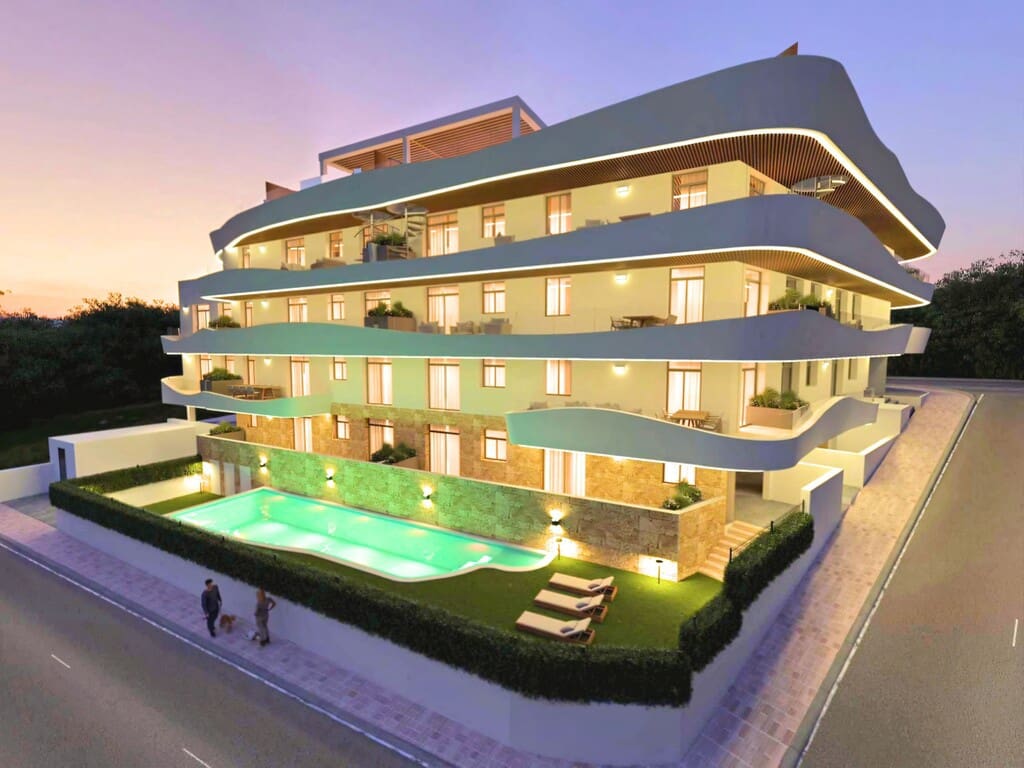 2 Zimmer Penthouse zu verkaufen in Estepona mit Pool Garage - 495.000 € (Ref: 9962222)