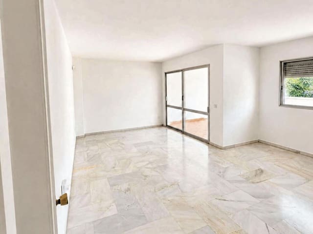 3 soveværelse Lejlighed til salg i Fuengirola med swimmingpool garage - € 457.000 (Ref: 9962223)