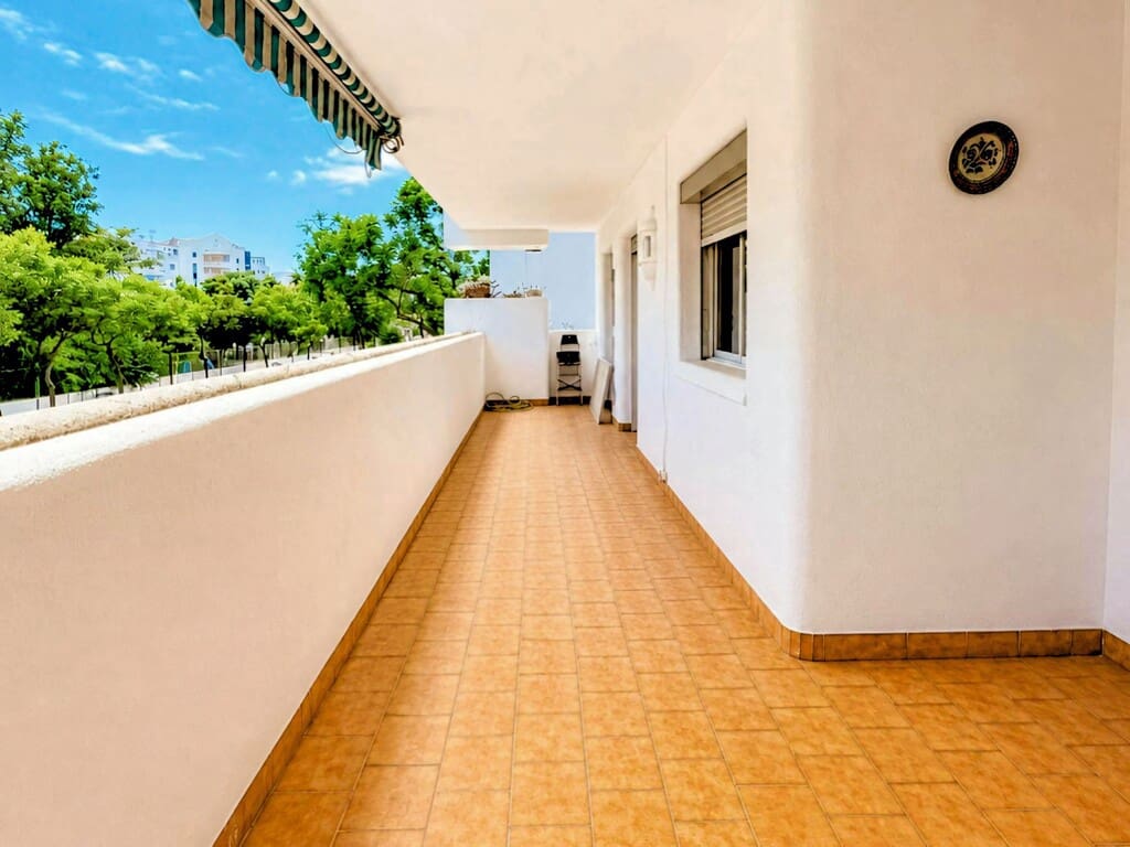 3 soveværelse Lejlighed til salg i Fuengirola med swimmingpool garage - € 457.000 (Ref: 9962223)