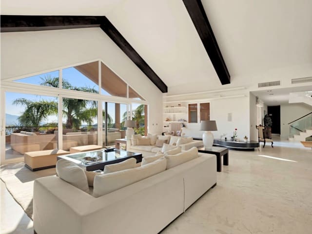 5 slaapkamer Villa te koop in La Mairena, Ojen met zwembad garage - € 2.800.000 (Ref: 9964789)