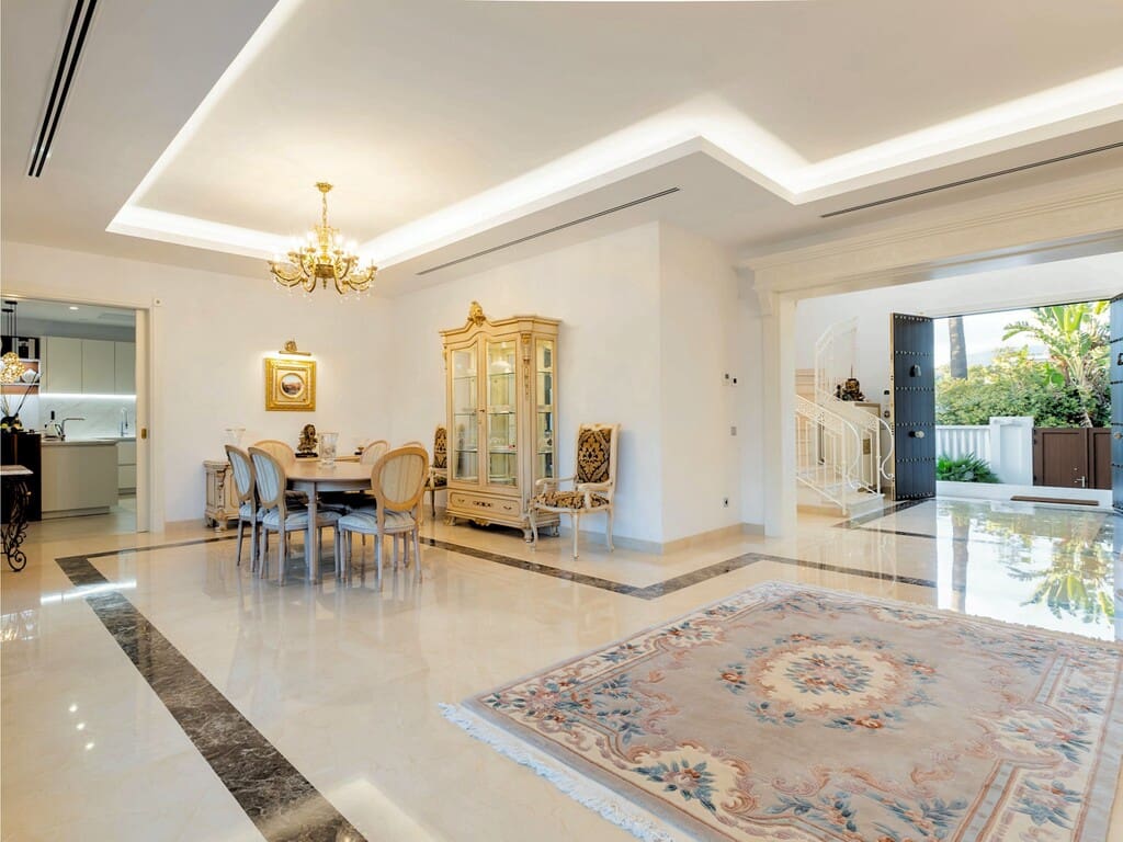7 soverom Villa til salgs i San Pedro de Alcantara med svømmebasseng garasje - € 4 750 000 (Ref: 9966242)
