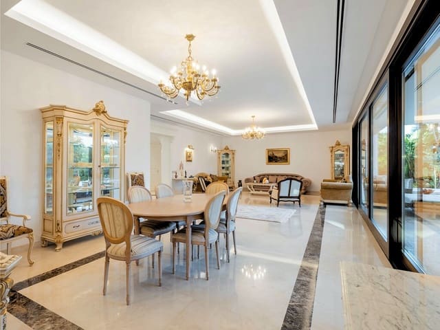 7 soverom Villa til salgs i San Pedro de Alcantara, Marbella med svømmebasseng garasje - € 4 750 000 (Ref: 9966242)