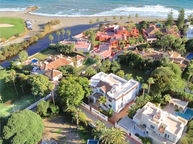 7 soverom Villa til salgs i San Pedro de Alcantara, Marbella med svømmebasseng garasje - € 4 750 000 (Ref: 9966242)