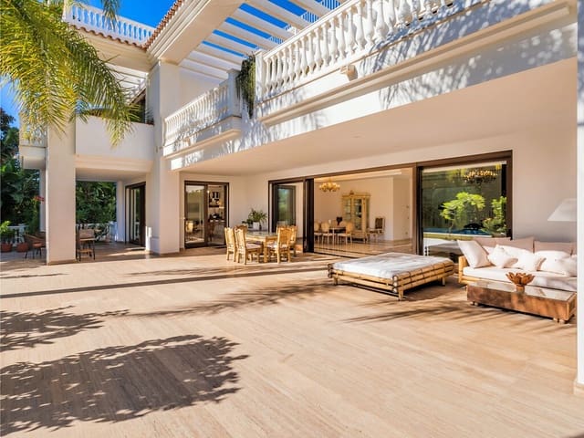 7 soverom Villa til salgs i San Pedro de Alcantara, Marbella med svømmebasseng garasje - € 4 750 000 (Ref: 9966242)