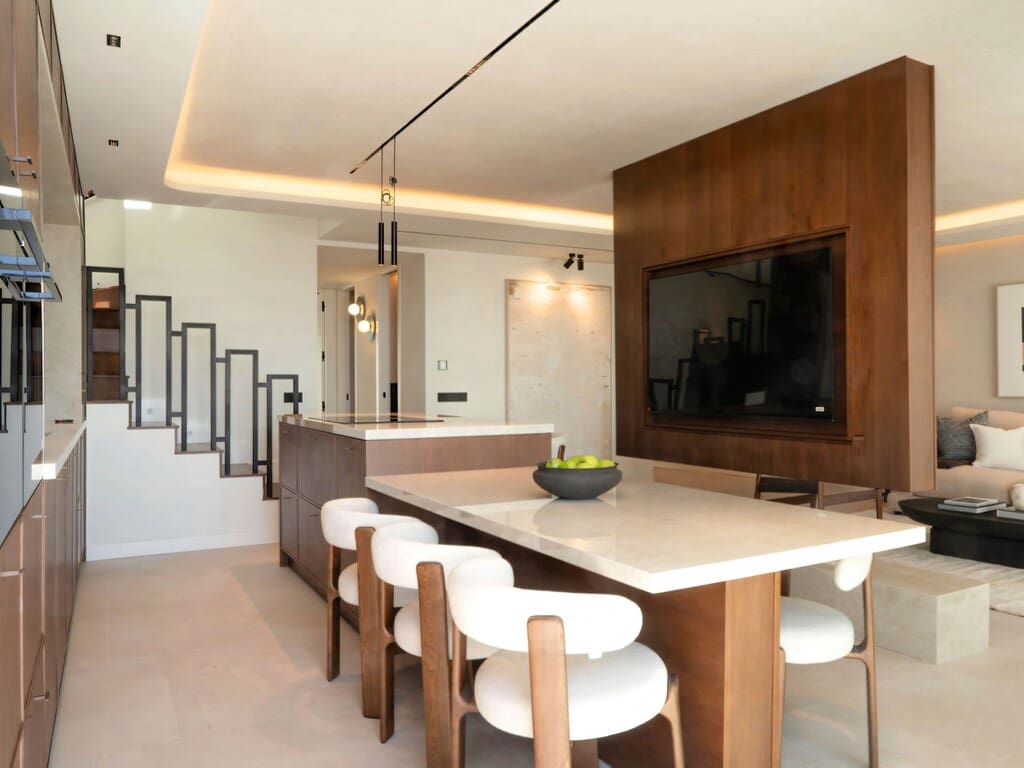Ático de 3 habitaciones en Benahavís en venta con piscina garaje - 1.650.000 € (Ref: 9967256)