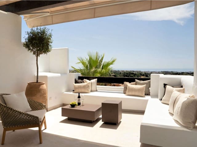 Ático de 3 habitaciones en Benahavís en venta con piscina garaje - 1.650.000 € (Ref: 9967256)