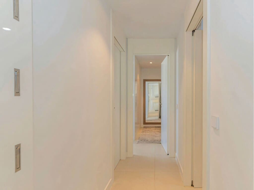 2 bedroom Apartment for sale in Fuengirola with pool garage - € 570,000 (Ref: 9968092)