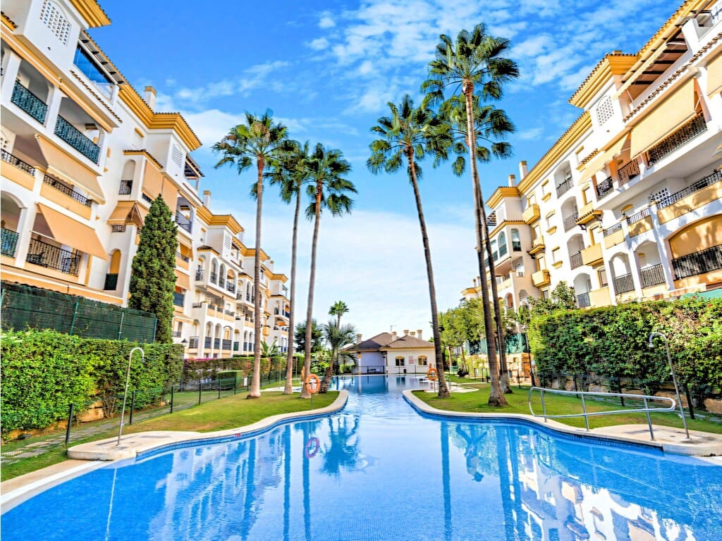 4 Zimmer Penthouse zu verkaufen in Golden Mile mit Pool Garage - 895.000 € (Ref: 9972912)