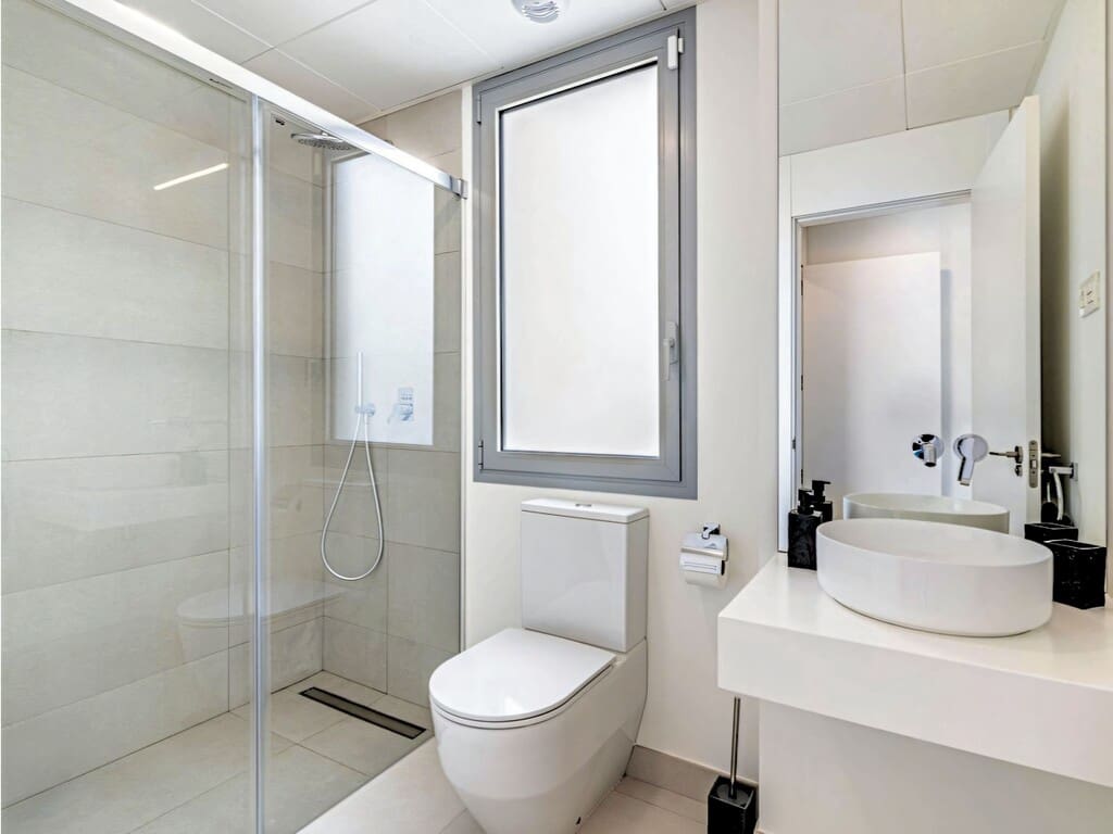 2 sypialnia Penthouse na sprzedaż w La Cala de Mijas z basenem garażem - 895 000 € (Ref: 9972913)