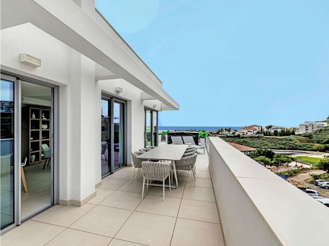 2 soverom Penthouse til salgs i La Cala de Mijas, Mijas med svømmebasseng garasje - € 895 000 (Ref: 9972913)
