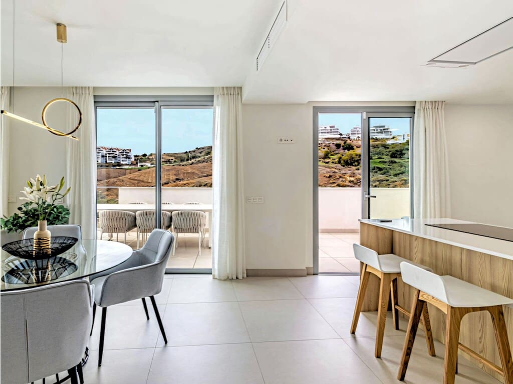 2 sypialnia Penthouse na sprzedaż w La Cala de Mijas z basenem garażem - 895 000 € (Ref: 9972913)