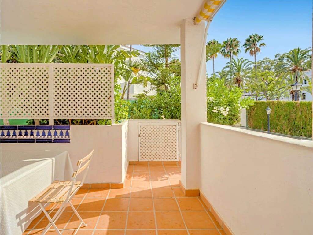 3 soveværelse Lejlighed til salg i Elviria med swimmingpool garage - € 675.000 (Ref: 9974905)