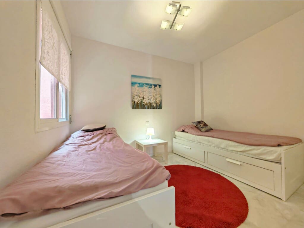 2 Zimmer Apartment zu verkaufen in La Reserva mit Pool Garage - 320.000 € (Ref: 9976842)