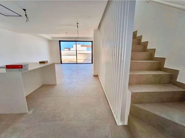4 soverom Penthouse til salgs i Bel-Air, Estepona med svømmebasseng garasje - € 1 490 000 (Ref: 9976843)