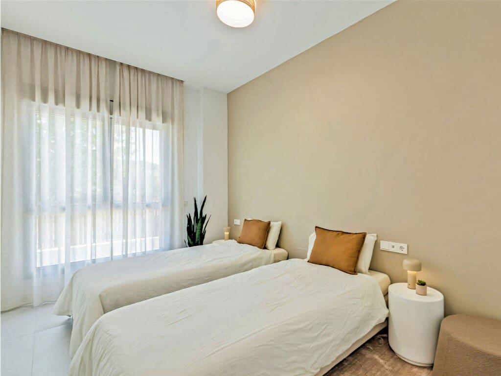 3 soverom Penthouse til salgs i Marbella med svømmebasseng garasje - € 1 495 000 (Ref: 9978410)