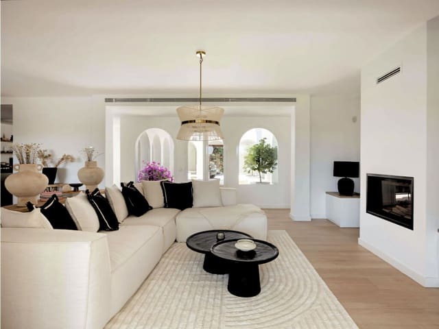 4 sovrum Villa till salu i Benahavís med pool garage - 2 095 000 € (Ref: 9978411)