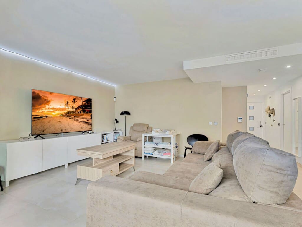 2 soverom Leilighet til salgs i Fuengirola med svømmebasseng - € 479 000 (Ref: 9978412)
