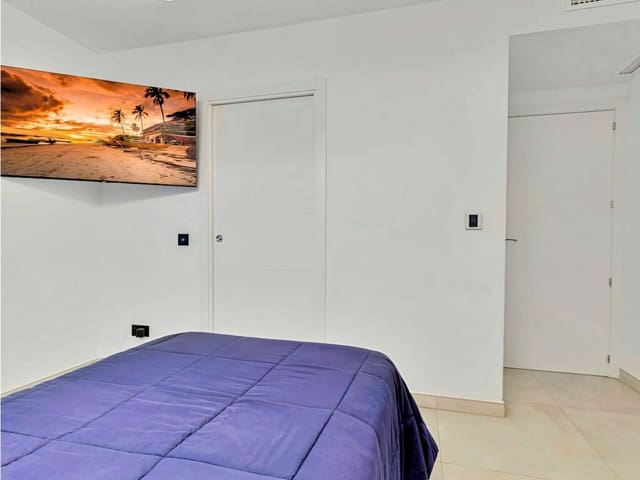 2 soveværelse Lejlighed til salg i Los Boliches , Fuengirola med swimmingpool - € 479.000 (Ref: 9978412)