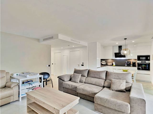 2 soveværelse Lejlighed til salg i Los Boliches , Fuengirola med swimmingpool - € 479.000 (Ref: 9978412)