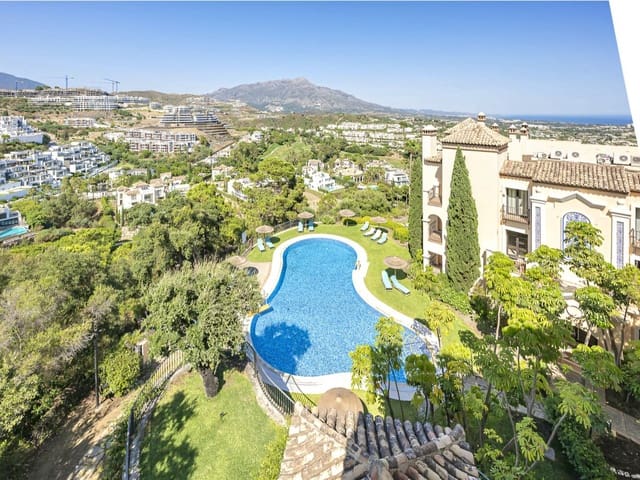 3 soverom Penthouse til salgs i La Quinta, Benahavís med svømmebasseng garasje - € 1 950 000 (Ref: 9979517)