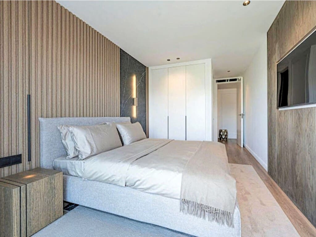 3 sypialnia Dom na sprzedaż w Monte Halcones z basenem garażem - 1 395 000 € (Ref: 9980211)
