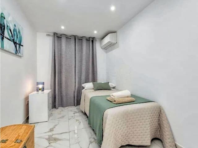 3 soverom Leilighet til salgs i Nueva Andalucia, Marbella med svømmebasseng garasje - € 549 000 (Ref: 9981843)