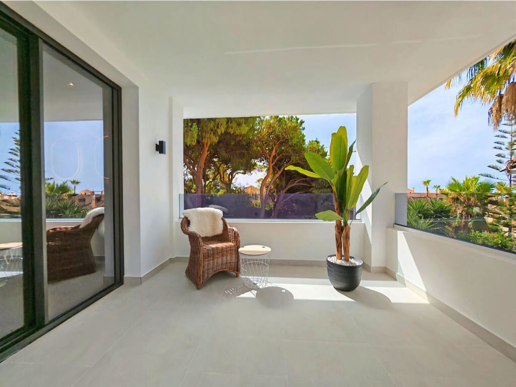 4 soverom Villa til salgs i Elviria med svømmebasseng garasje - € 2 450 000 (Ref: 9981845)