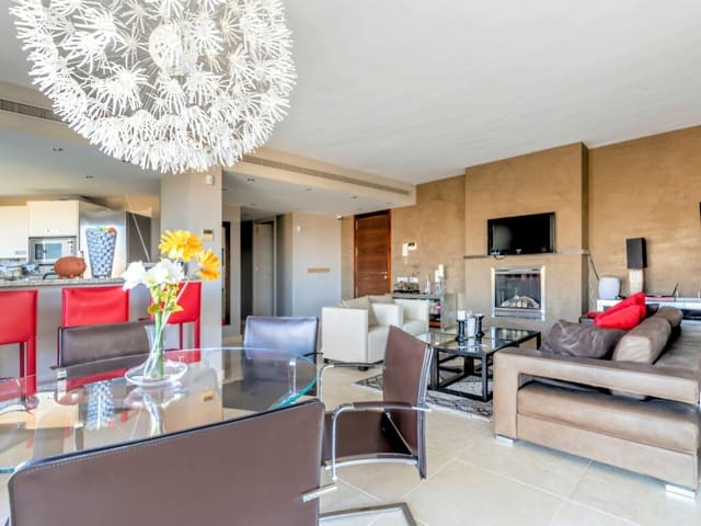 2 soverom Leilighet til salgs i Los Flamingos, Benahavís med svømmebasseng garasje - € 675 000 (Ref: 9984476)