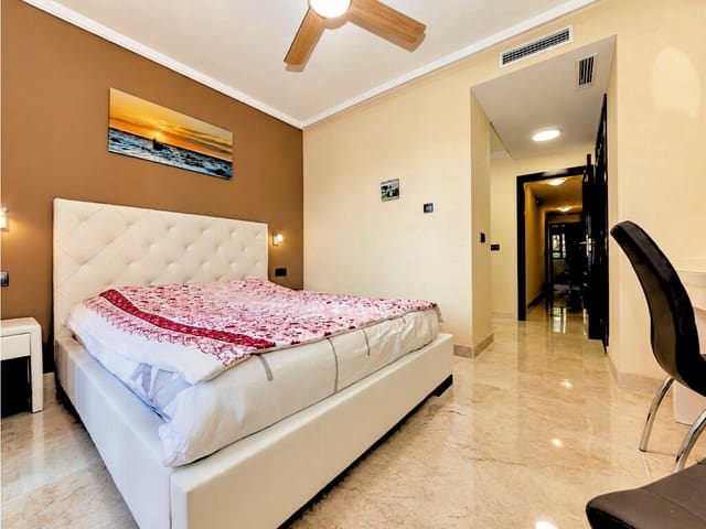 Apartamento de 2 habitaciones en La Mairena, Ojen en venta con piscina garaje - 379.950 € (Ref: 9986457)