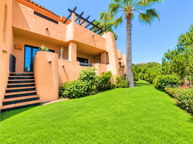 Apartamento de 2 habitaciones en La Mairena, Ojen en venta con piscina garaje - 379.950 € (Ref: 9986457)