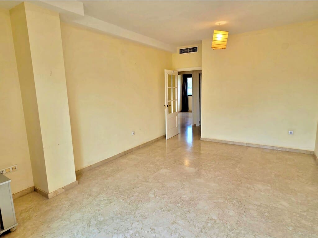 2 Zimmer Apartment zu verkaufen in Costalita mit Pool Garage - 480.000 € (Ref: 9990290)