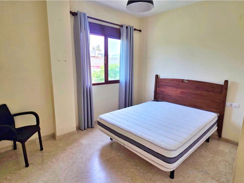 2 Zimmer Apartment zu verkaufen in Costalita mit Pool Garage - 480.000 € (Ref: 9990290)