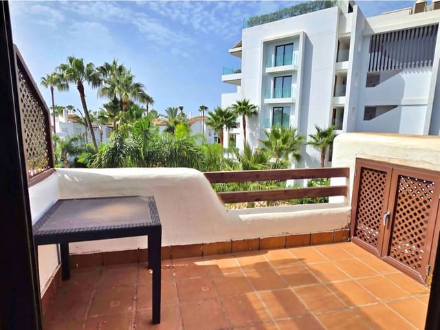 2 bedroom Apartment for sale in Costalita, Estepona with pool garage - € 480,000 (Ref: 9990290)