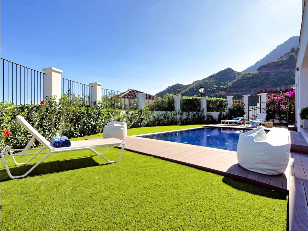 5 sovrum Villa till salu i Benahavis med pool garage - 2 295 000 € (Ref: 9990291)