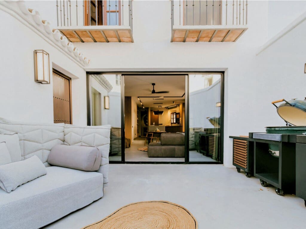 3 quarto Casa em Banda para venda em Golden Mile com piscina - 1 195 000 € (Ref: 9993870)