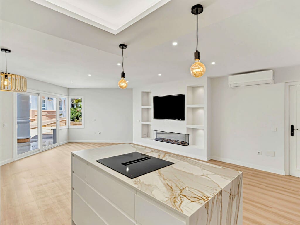 Apartamento de 3 habitaciones en Mijas Golf en venta con piscina - 435.000 € (Ref: 9995555)